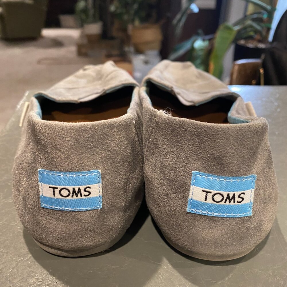 Gray suede Toms - Womens US size 9.5 - Picture 3 of 9